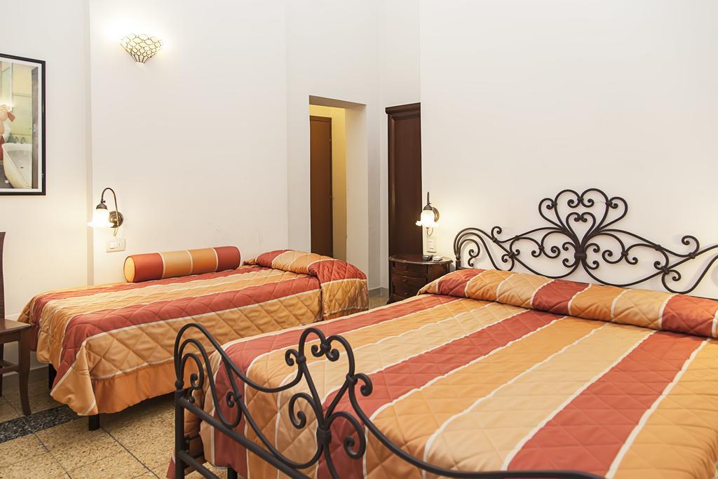 Antico Belvedere B&B Lecce Cameră foto